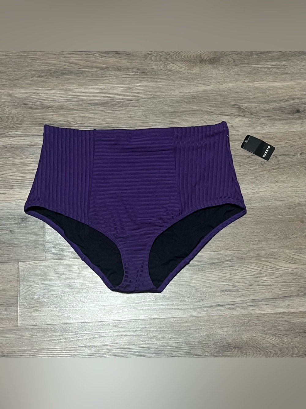 Torrid Women’s 3X Bikini Bottoms Purple Ribbed Shadow Stripe Plus NWT